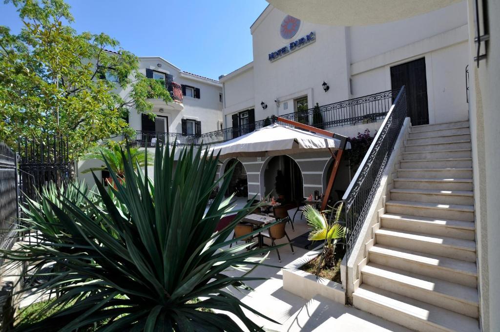Vila Duric - Ex Hotel Duric Petrovac na moru Exterior foto