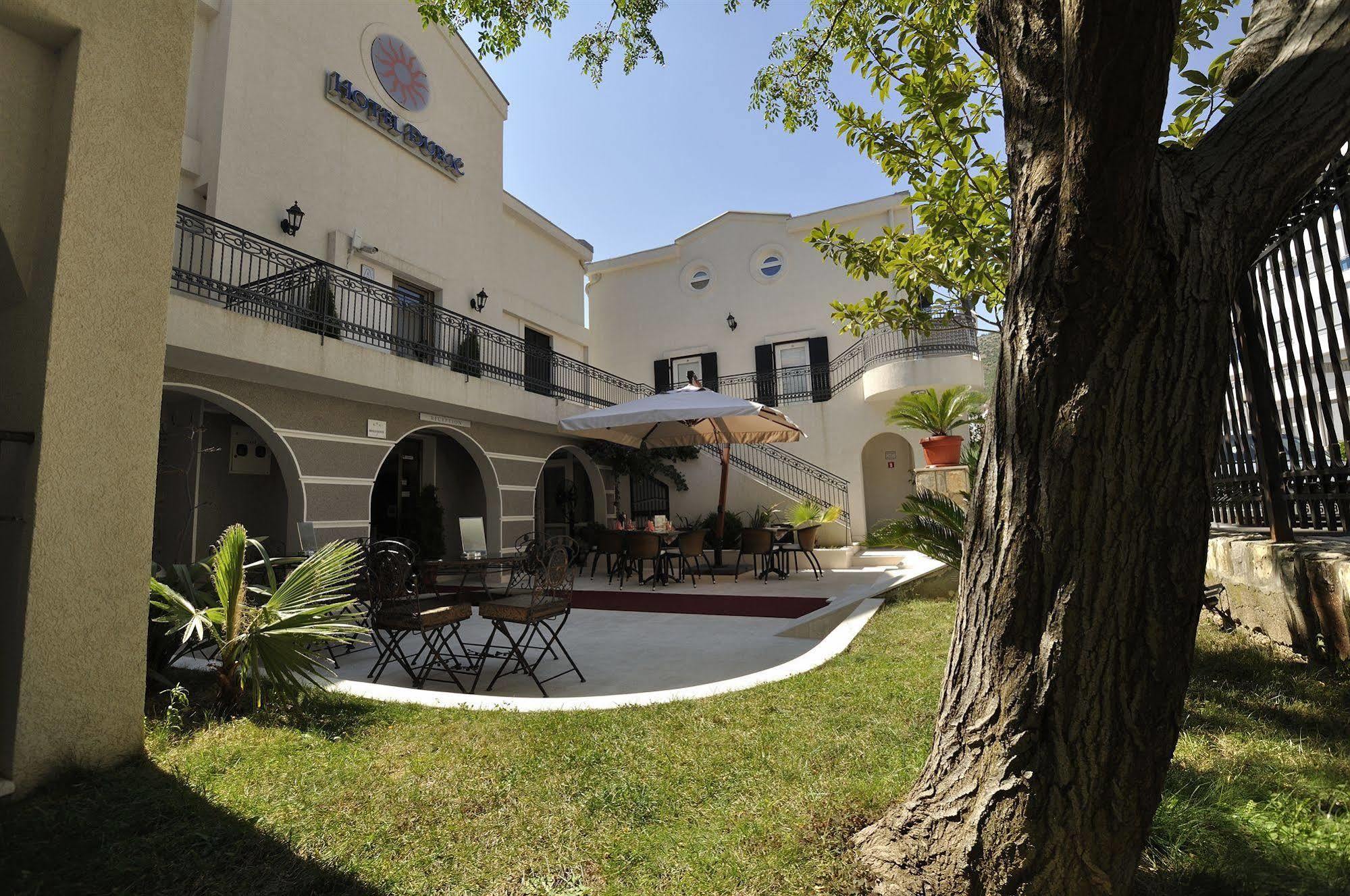 Vila Duric - Ex Hotel Duric Petrovac na moru Exterior foto
