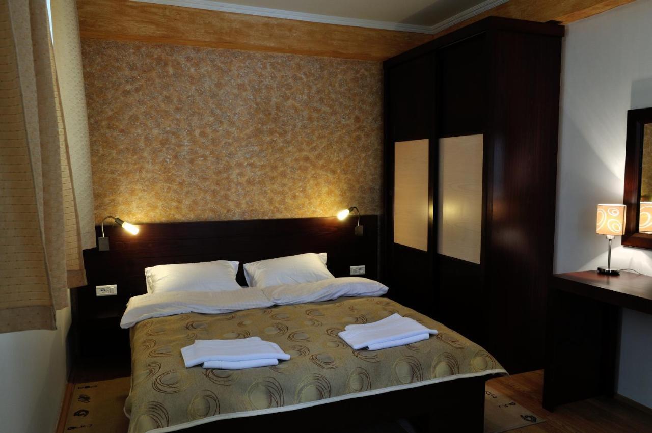 Vila Duric - Ex Hotel Duric Petrovac na moru Zimmer foto